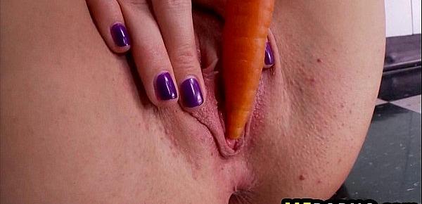  Melissa Jacobs fucks her pussy with a rolling pin and carrot 3